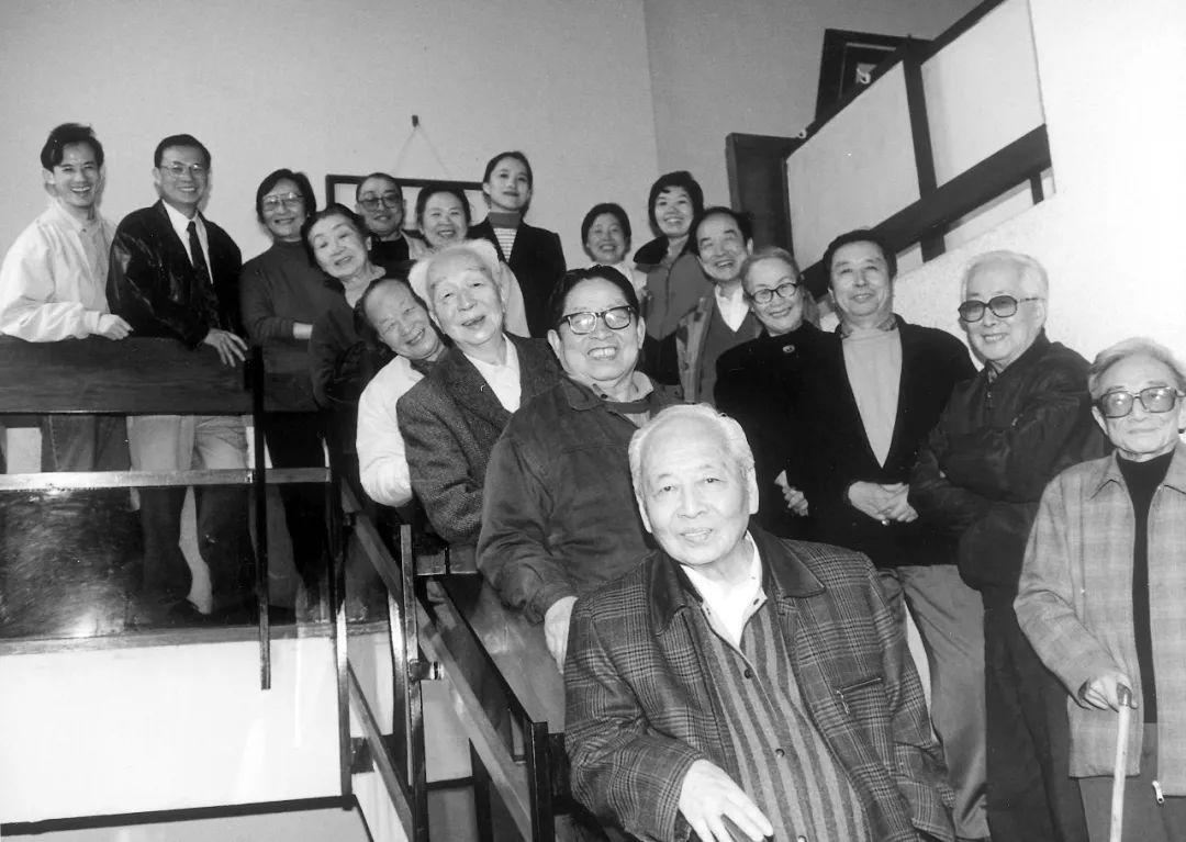 �˺����¼����ൽ����ʲô��������̹�׺�ë��ϯ�����˲�������