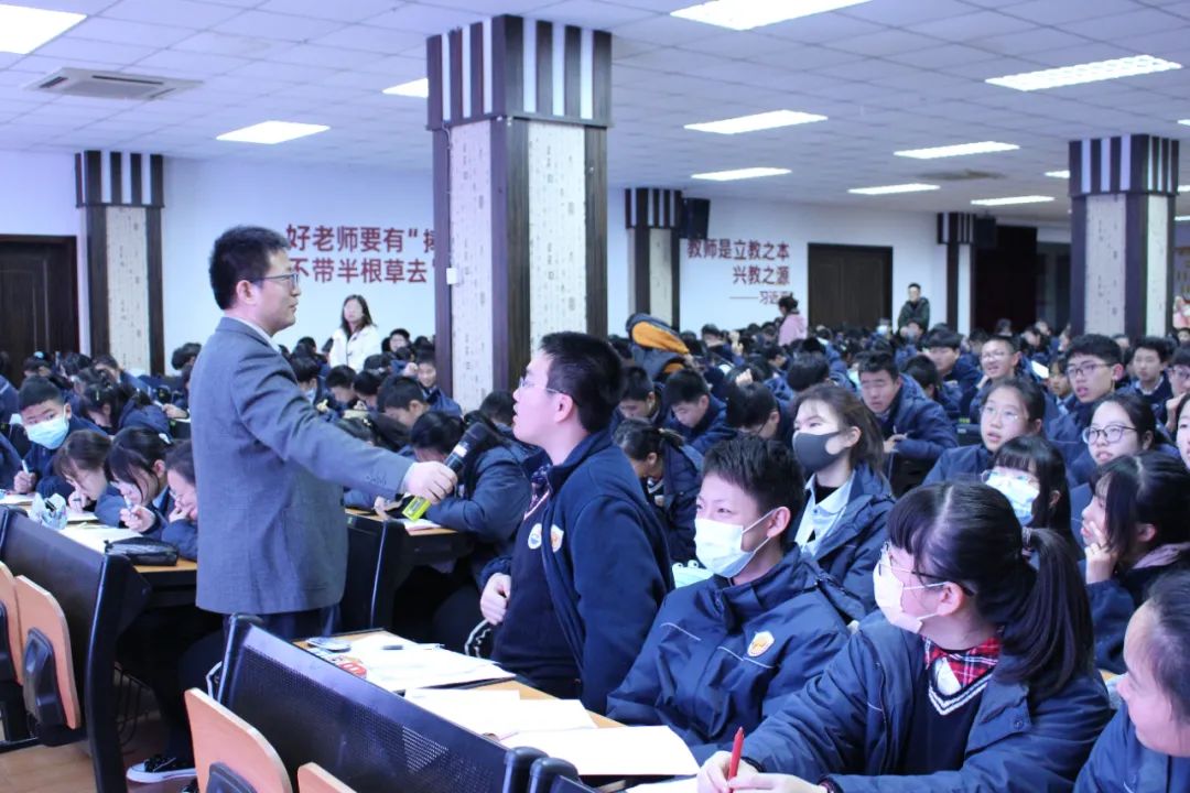 张家港外国语学校国际文化艺术节——语奥走进神秘的非洲