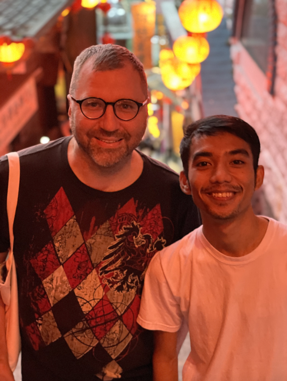 直击工程师以iPhone 12 Pro制图：比三星S20更好