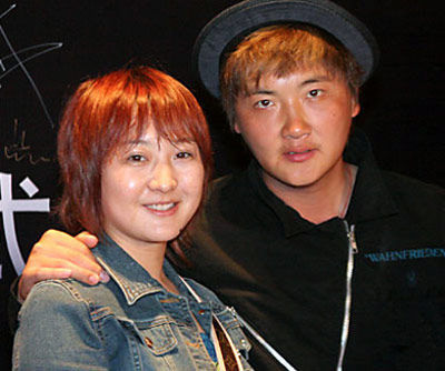 2009年，孙楠为了潘蔚和买红妹离婚，如今50岁买红妹过得又怎样？