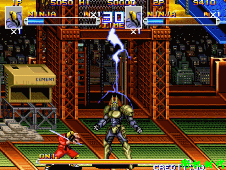 街机游戏最默契的夹攻，漫长的折磨，BOSS只想快点入土为安