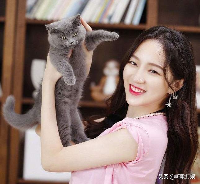 中找|要在夹缝中找！孟佳镜头太被粉丝质疑没上台她的回应尽显高情商