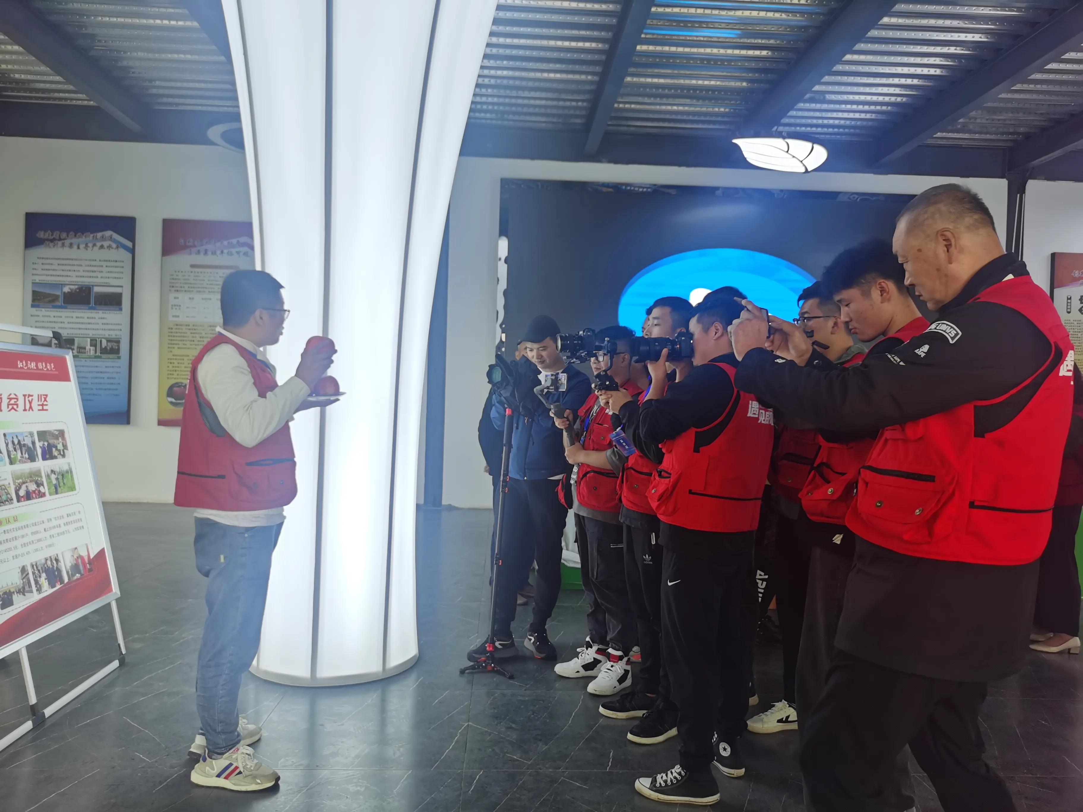 网络大V看咸阳：承红色基因 叙咸阳发展