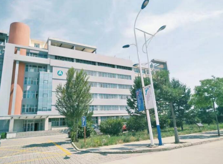5所医药类本科院校，实力强分数低，就业稳定，值得报考