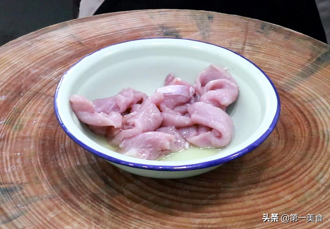 图片[4]-【锅包肉】做法步骤图 焦香酥脆 酸甜可口-起舞食谱网