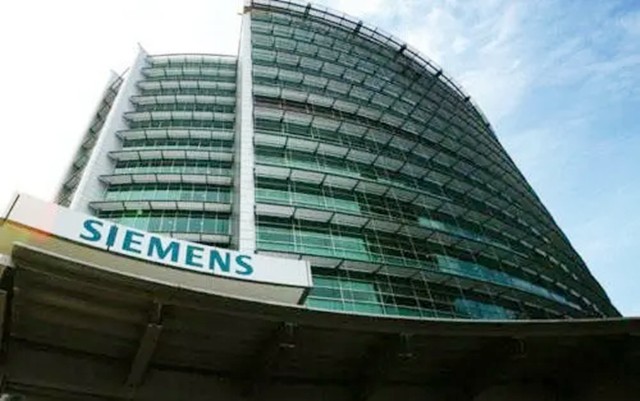 德国军舰临抵南海，航行前向北京提出申请，美