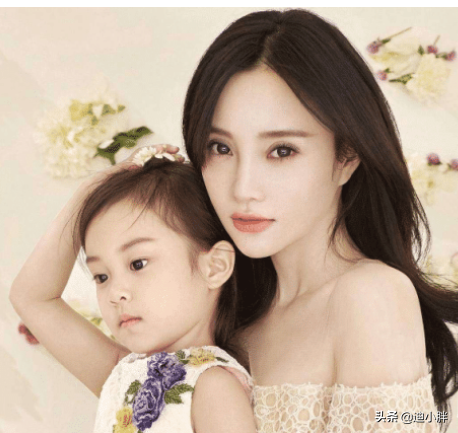 贾乃亮再度现身李小璐住所，10天内被拍到两次，疑为孩子关系破冰