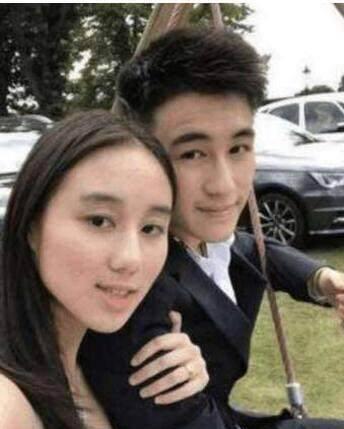 赌王小女儿直言看不上王思聪，王思聪一句话回应让她闭嘴