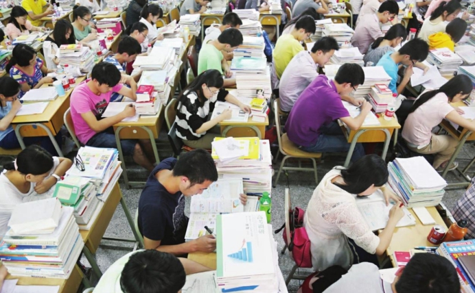 八省联考成绩“翻车”，被寄予厚望的“苏大强”最后赢了吗？