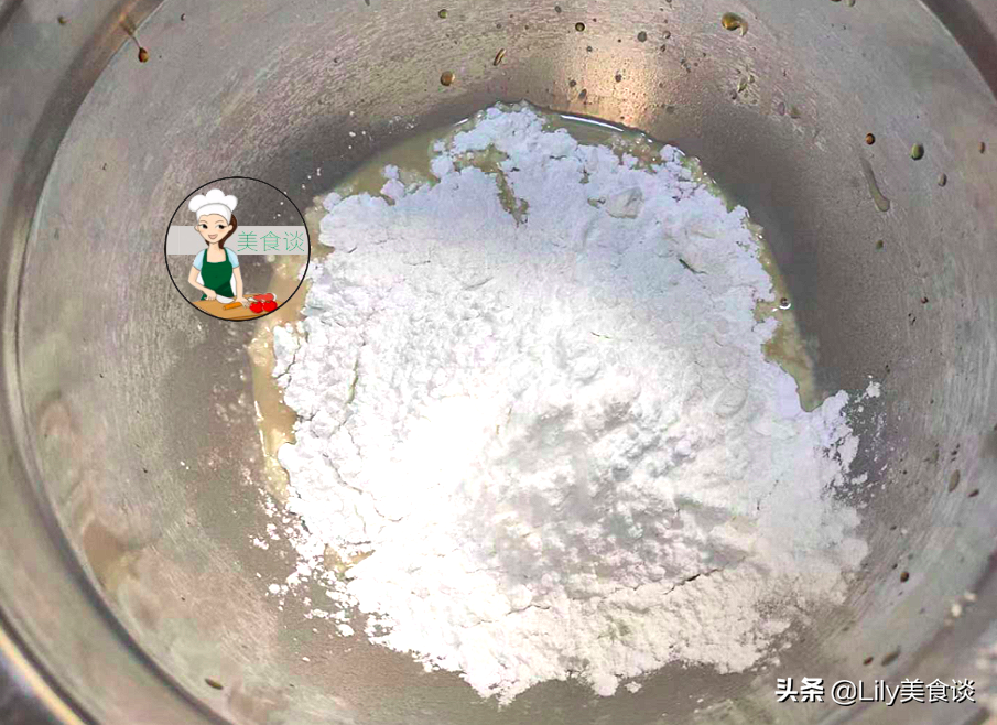 天热我常做这个吃，简单一拌一蒸，糯叽叽的真好吃，养人还不上火