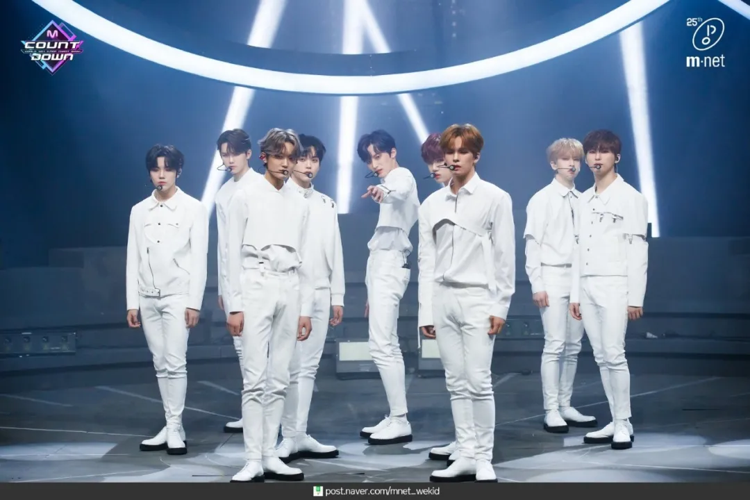 K-POP新一代的偶像们大举出场,谁将引领下一个时代?