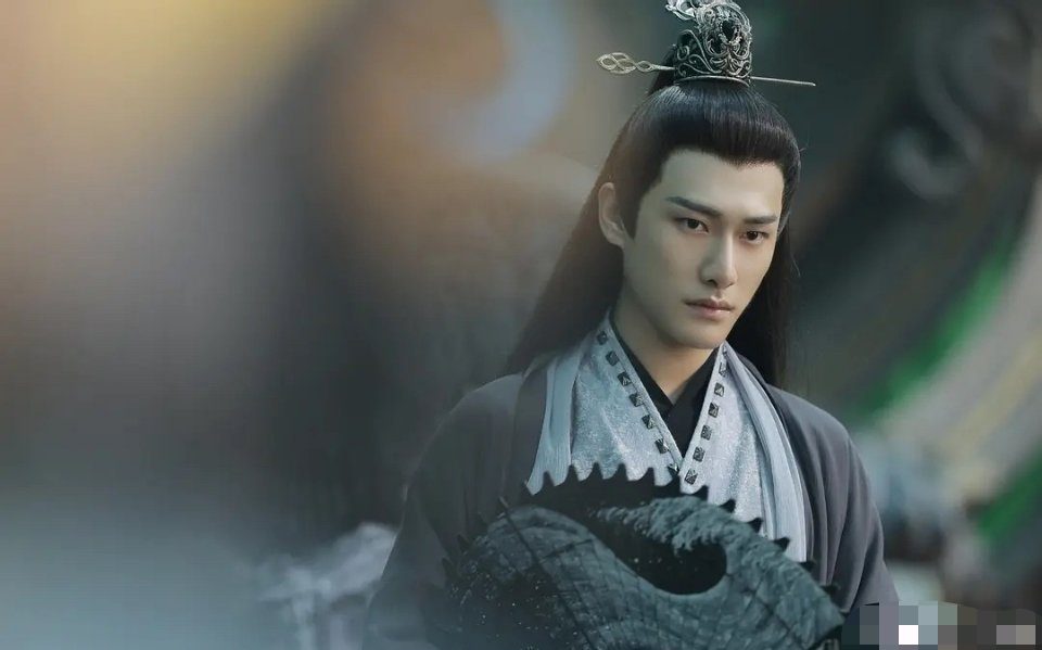 中的|聊一聊《琉璃》中的穿帮剧情：禹司凤真身曝光为何亭奴会比白帝先知道真相