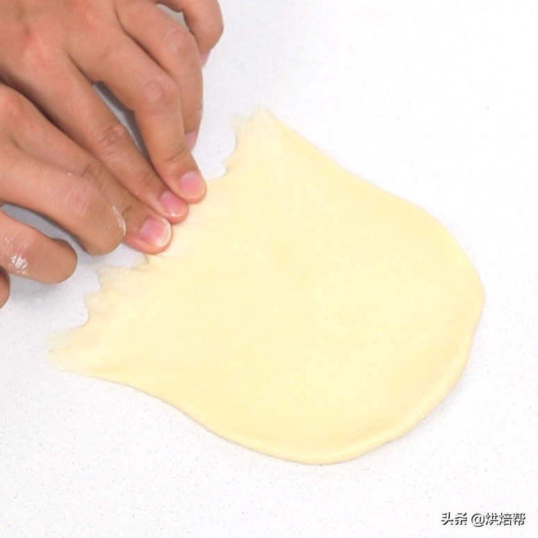 爱吃肉的一定要试试这款面包，咬上一口满满的肉块，幸福感爆棚