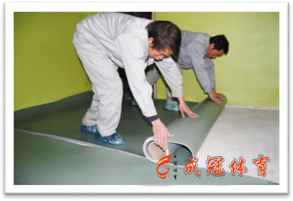 舞蹈室地板膠鋪裝麻煩嗎？了解工藝后一點(diǎn)都不難