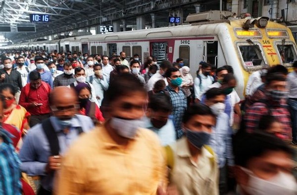 印度傳來壞消息，國內出現上百種變異病毒，部分變種或致抗體無效