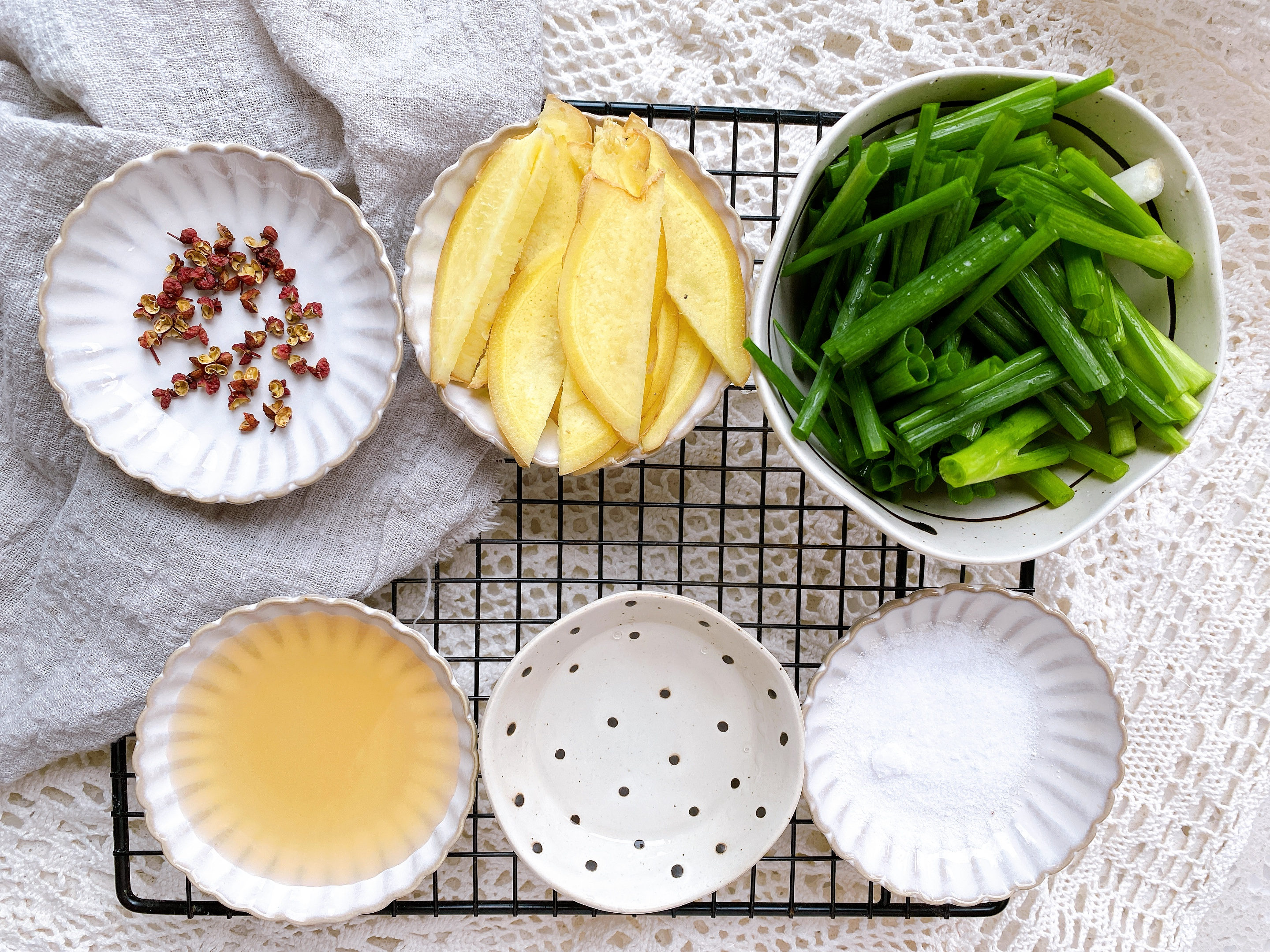 虾的正确吃法，不加一滴水，肉质鲜嫩，不腥不柴，3分钟就上桌