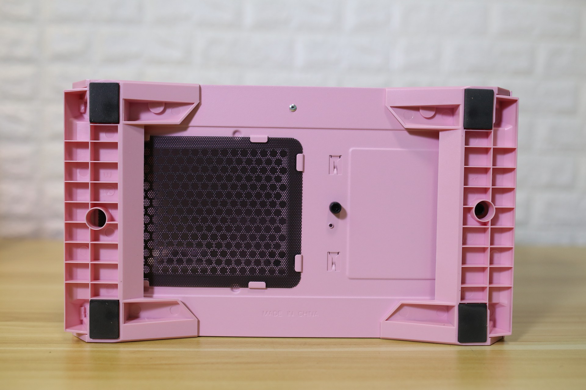 粉色机箱有喜欢的吗？YOGO M2猫抓粉女友爱不释手