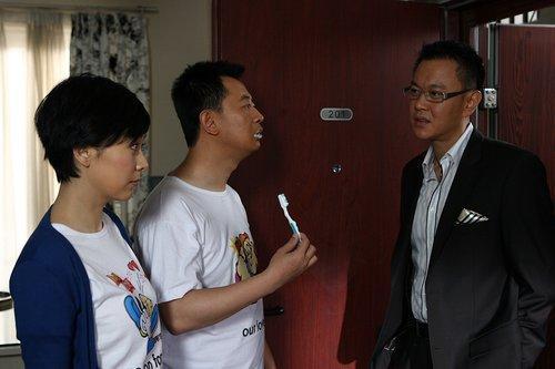 身价50亿富豪把演戏当爱好，专爱跑龙套，张嘉译