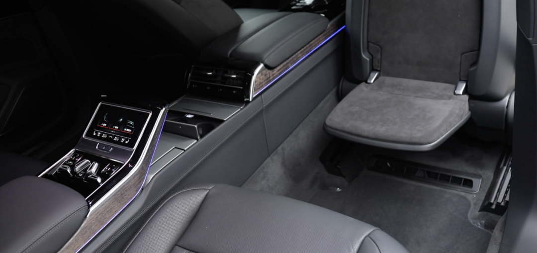 奥迪A8L为何成为全球川商年会指定用车，备受川籍商人好评？