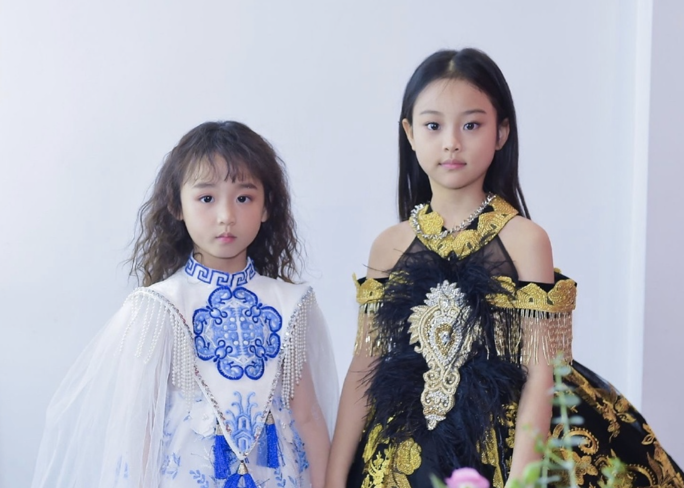 10位星二代小公主走秀，個個都是精緻萌娃，顏值氣場比父母還能打