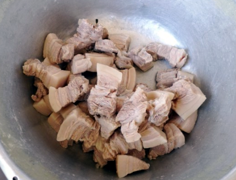 图片[3]-红烧肉的做法步骤图 猪肉嫩滑入味不塞牙无异味-起舞食谱网