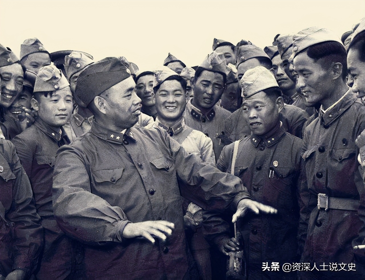陈赓：许世友的顶头上司，受伤后被徐向前抬走，钱大钧为啥没抓他