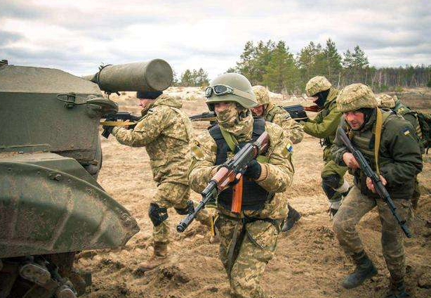 战争一旦爆发，谁会无条件支持美国？有2个国家