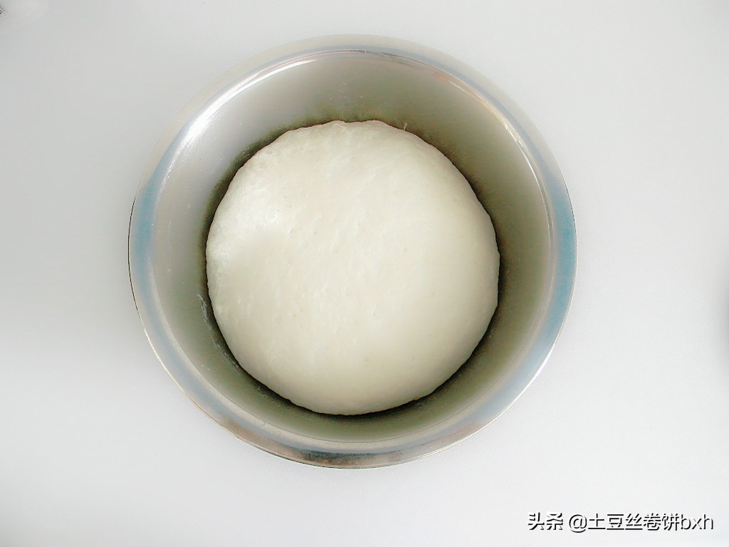 它是很養心的食品，夏季要常吃，做餡都喜歡，怎麼吃都不夠