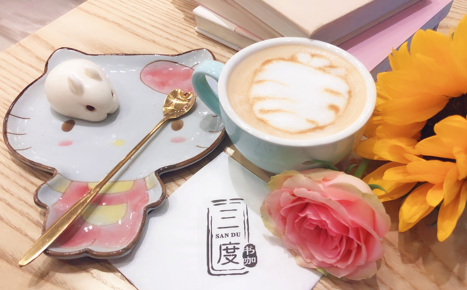 三度书咖开店手记：身处重庆大学城，是一种优势吗？