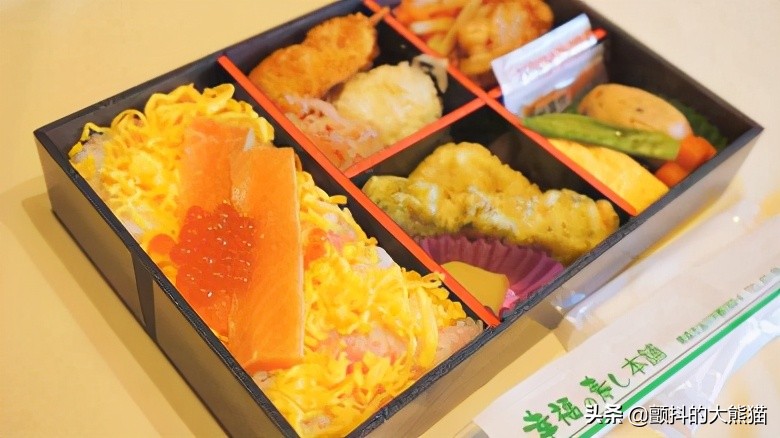 日本車站便當之旅 新青森站青森色彩御膳東北新幹線 隼號10週年 顫抖的大熊貓 Mdeditor