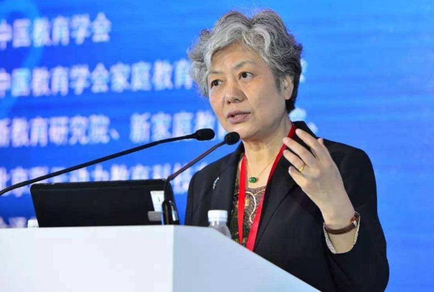 李玫瑾：不想孩子越來越難帶，6歲之前要這樣立規矩