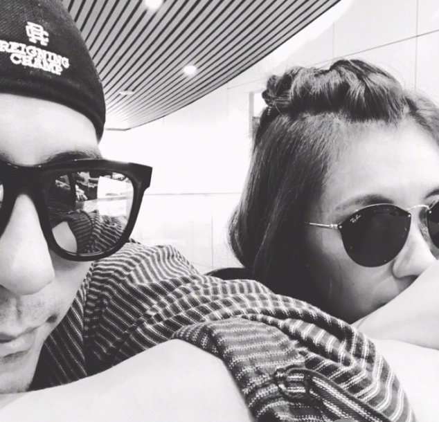 賈靜雯發文為老公慶生，修傑楷親自下廚做大餐，一家五口幸福同框