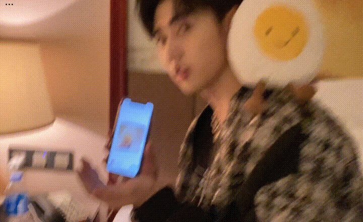 Help! Does she come out again hammer broken bits male? 