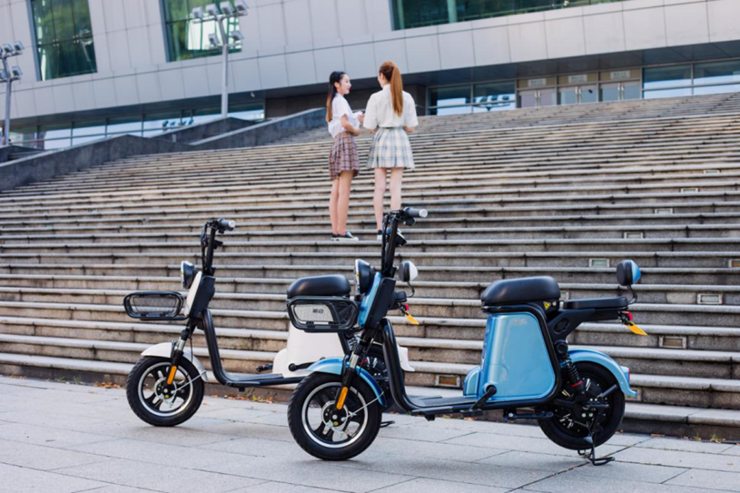 雅迪、爱玛、台铃、新日、小刀这些电动车企业，最近有什么布局？