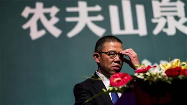 中国瓶装水界的销量冠军，超越怡宝、百岁山，