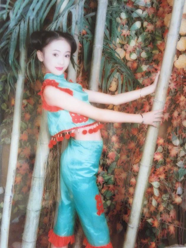 “白玉兰视后”童瑶的复杂情史，和她身后的两个男人