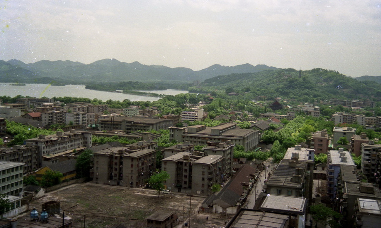 老照片：1982年的杭州，这才是记忆中的老杭州