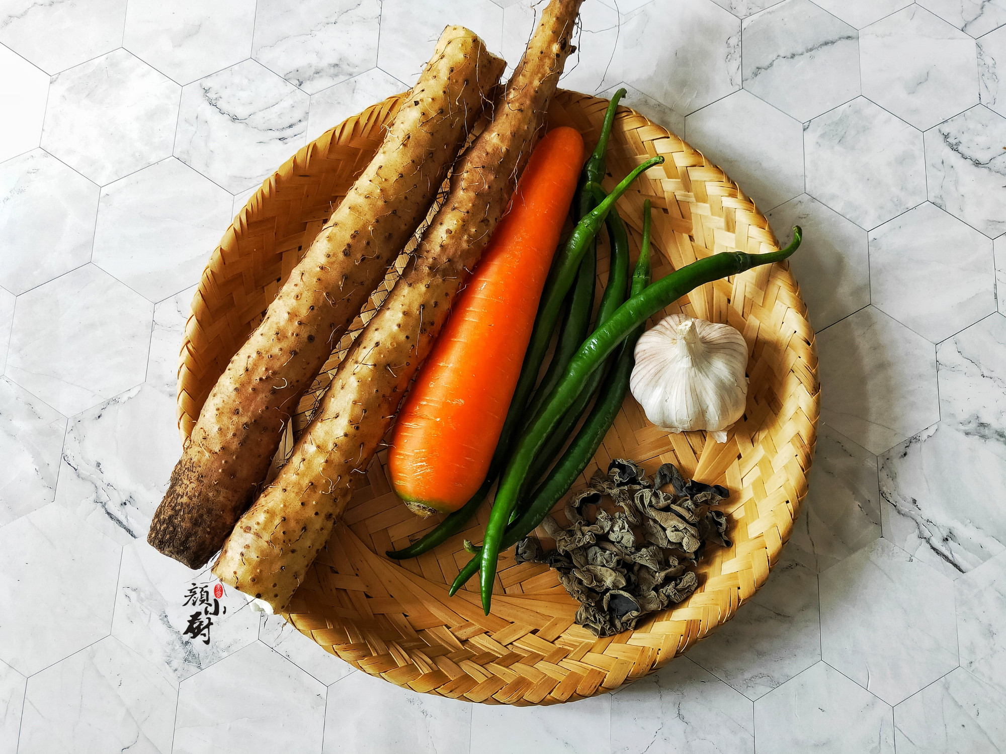 Fungus and it are a natural match. Make more for your family. Simply stir-fry, it’s more nutritious than meat.