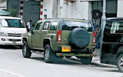 “山鸡哥”座驾了不得，开12年不舍得换，看到后