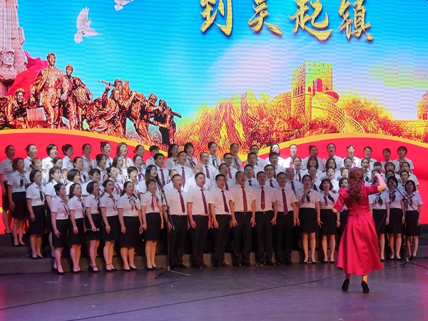 汉滨区关庙镇教育系统举行文艺汇演共庆党的百年华诞