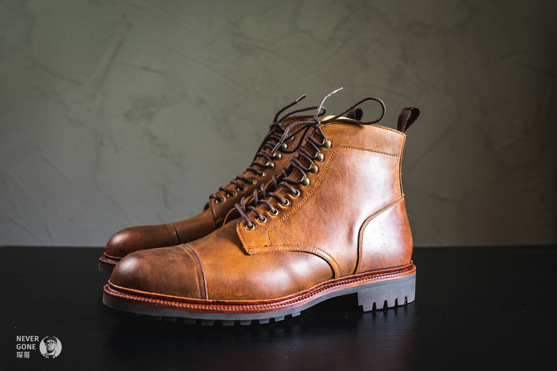 2000多块带来船新的穿着体验：Meermin油蜡马臀靴