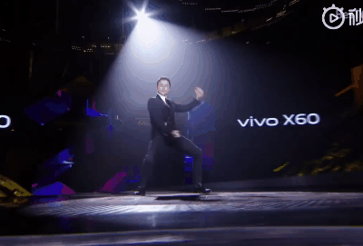 不心动挑战｜看了眼《追光吧哥哥（法国版）》，这谁能顶得住？