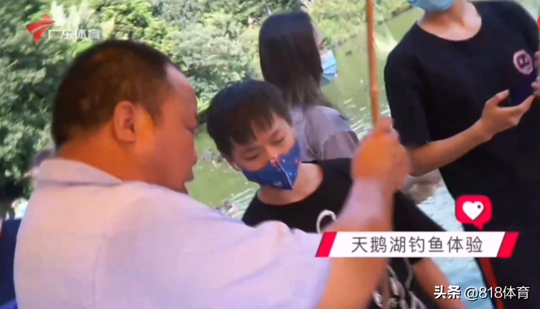 海王!全红婵长隆动物园一口气钓9条鱼,打破园区纪录嘚瑟:我厉害吗