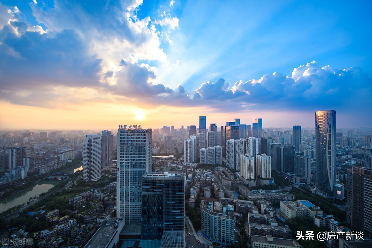 今明两年是“赶紧买房”还是“尽快卖房”？住建部部长13字回应