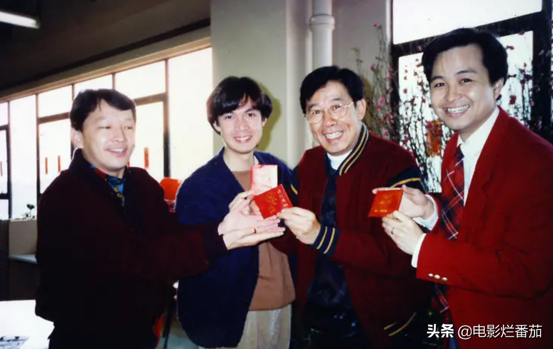 香港老戏骨廖启智因病离世，妻子绝美，却半生
