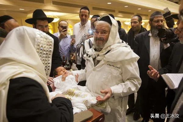 华邮的“美国日记”：1000位新冠死者的故事，他