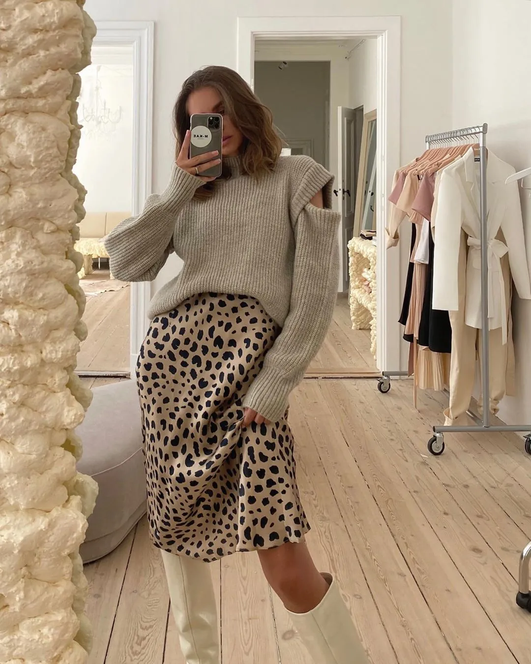 唯诺雅分享秋季穿搭图鉴，照着穿这个秋冬不再踩雷