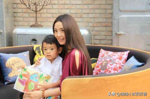 扒一扒10位未婚生子的明星，和他们背后不愿曝光