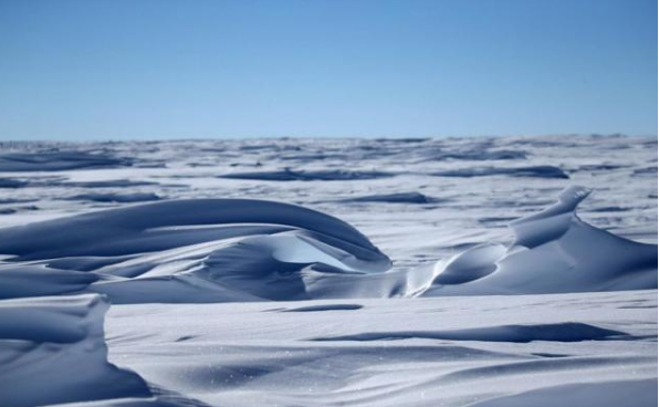 7号超级冰究竟是什么物质？为何能在几小时内冻结地球上的海洋？