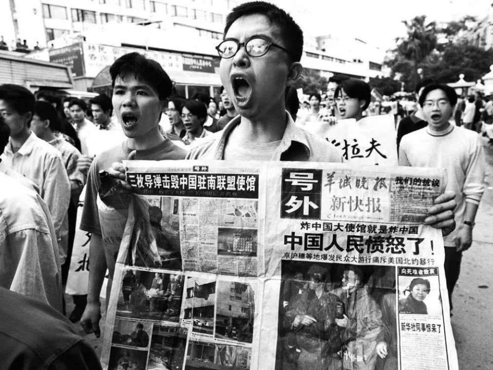 20年前中國大使館被炸，為什么要“忍氣吞聲”？并非是懦弱